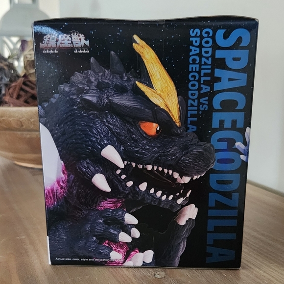 🦖 Bandai Namco Space Godzilla Figure – Kaiju Collectible, NIB, NWT - Picture 11 of 14
